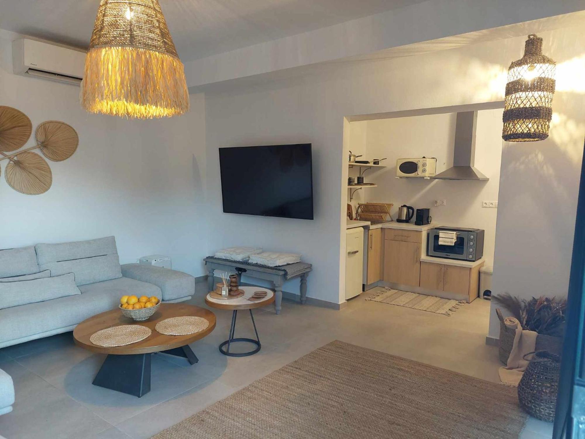 Maya Apartments, Modern And Convenient Apartments With Private Parking Szkiáthosz Kültér fotó